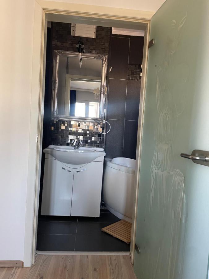갈라치 Apartament Cu 3 Dormitoare Jolie.M 아파트 외부 사진