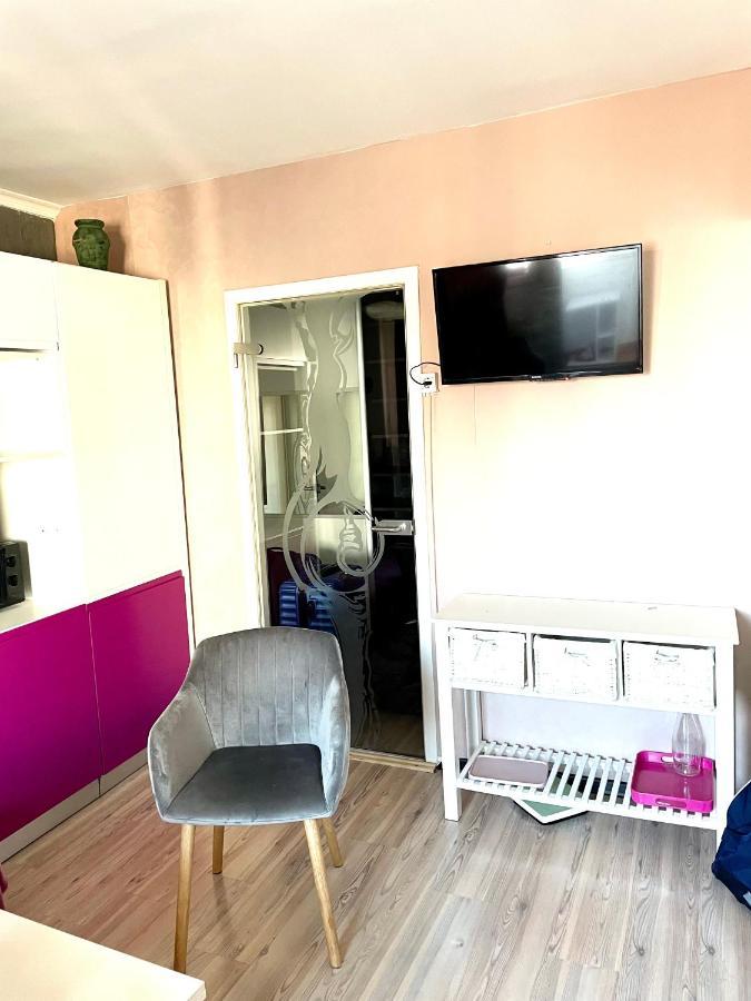 갈라치 Apartament Cu 3 Dormitoare Jolie.M 아파트 외부 사진